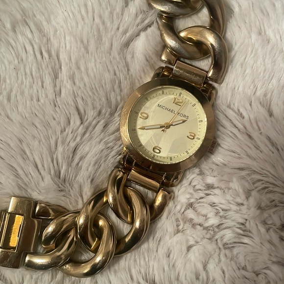 Michael Kors Gold Watch - Picture 1 of 8